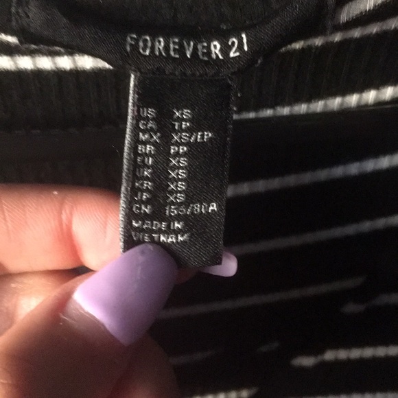 Forever 21 tie top - Picture 3 of 3